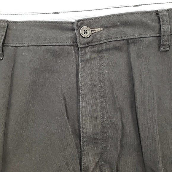 Wrangler Shorts Mens 42 Regular‎ Black Cargo Outdoor Pockets 9" inseam - Picture 2 of 12